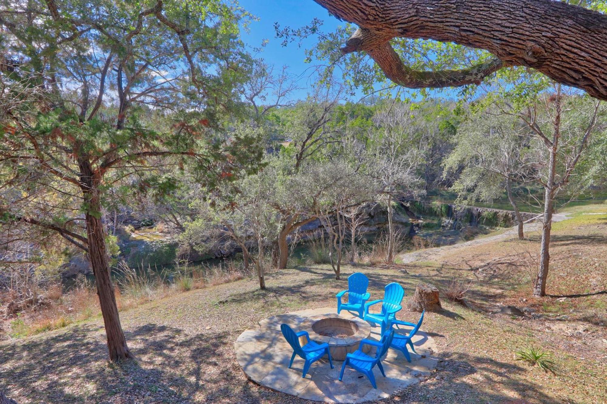 Falls Log Home Wimberley Luaran gambar