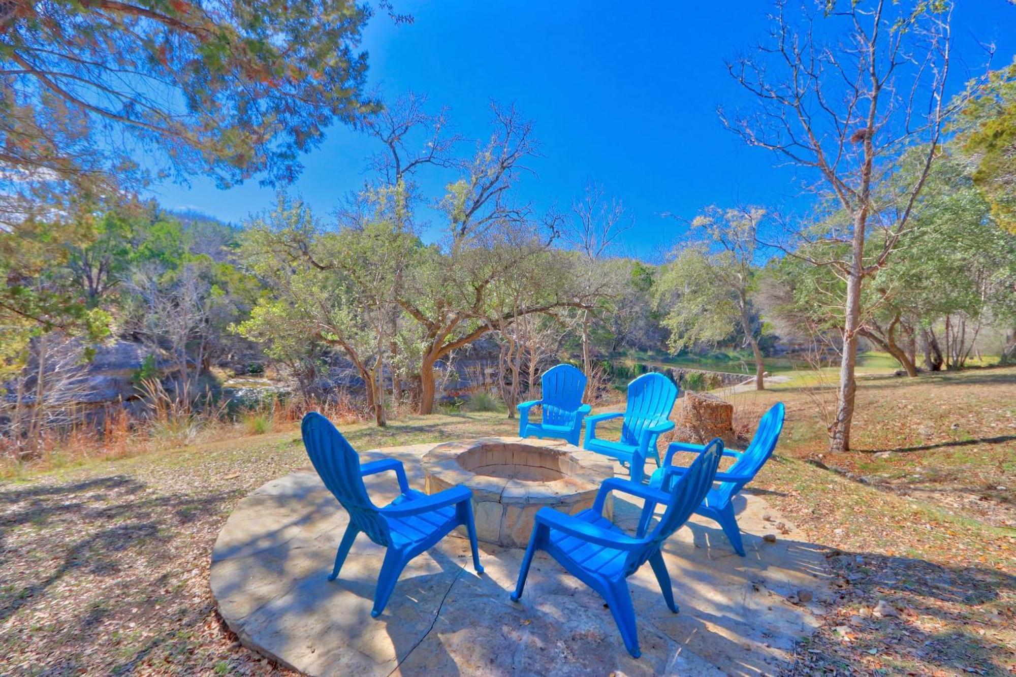Falls Log Home Wimberley Luaran gambar
